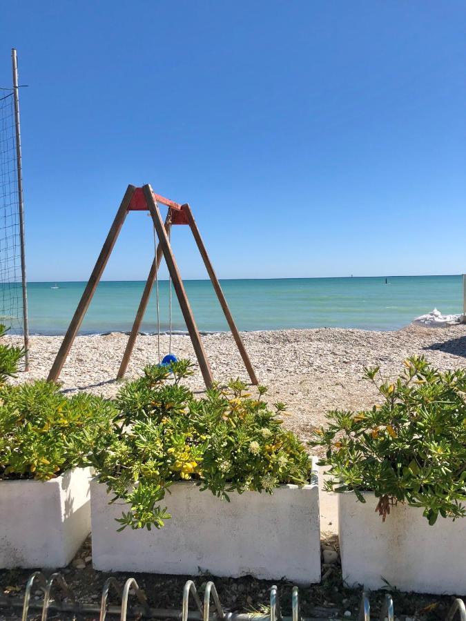 Apartamento Vita Marina Porto SantʼElpidio Exterior foto