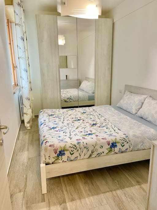 Apartamento Vita Marina Porto SantʼElpidio Exterior foto